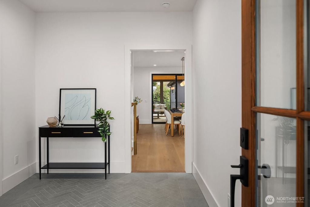 Photo of 2615 NE 87th Street, Seattle, WA 98115 (MLS # 2492309)