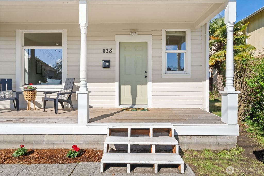 Photo of 838 S Sprague Avenue, Tacoma, WA 98405 (MLS # 2509028)