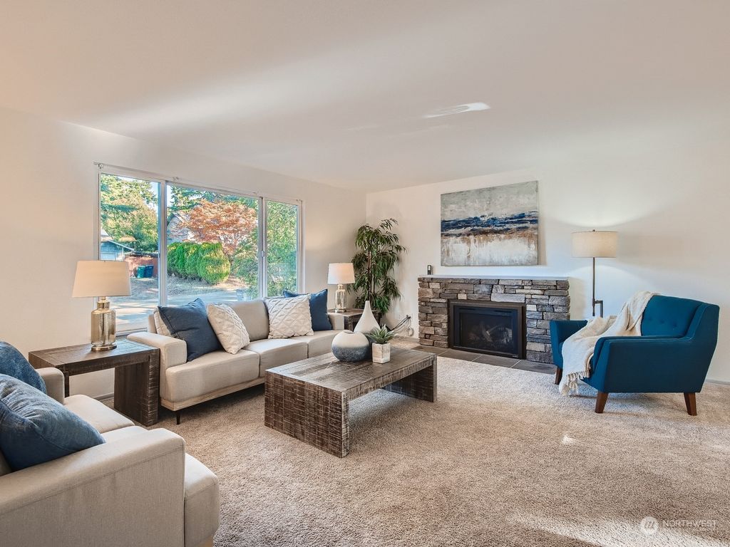 Photo of 606 216th Street SW, Bothell, WA 98021 (MLS # 2016027)