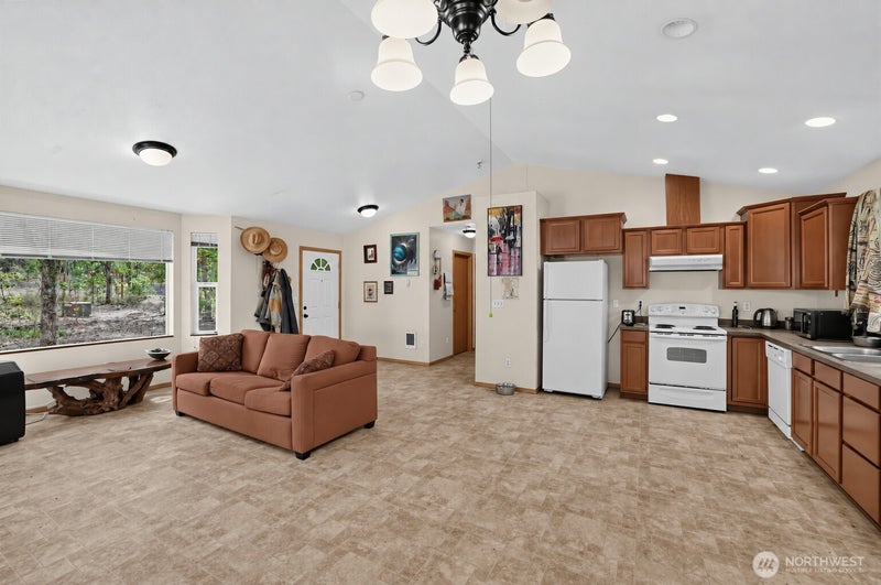 441 Spruce Cone Way