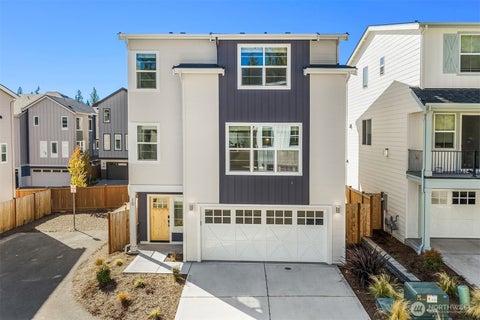 Photo of 10 160th Place SE, Bothell, WA 98012 (MLS # 2582614)