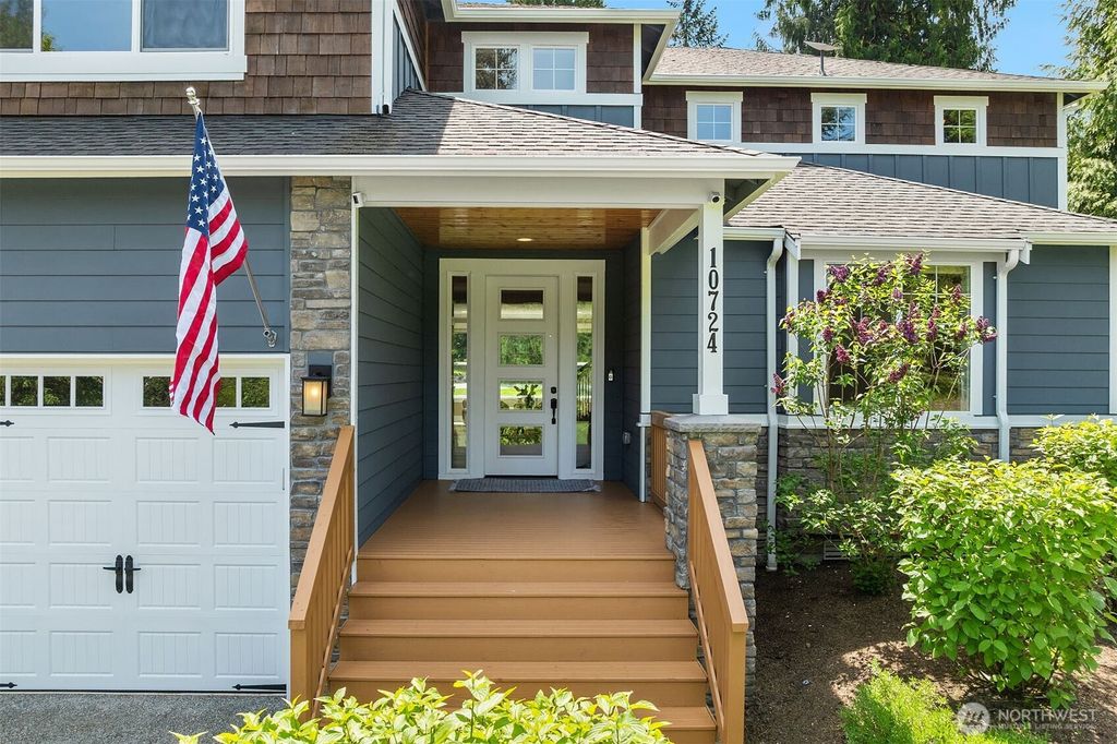 Photo of 10724 206th Street SE, Snohomish, WA 98296 (MLS # 2517712)