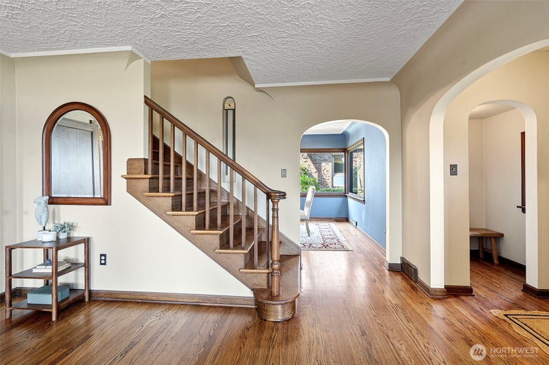 1012 N Park Drive