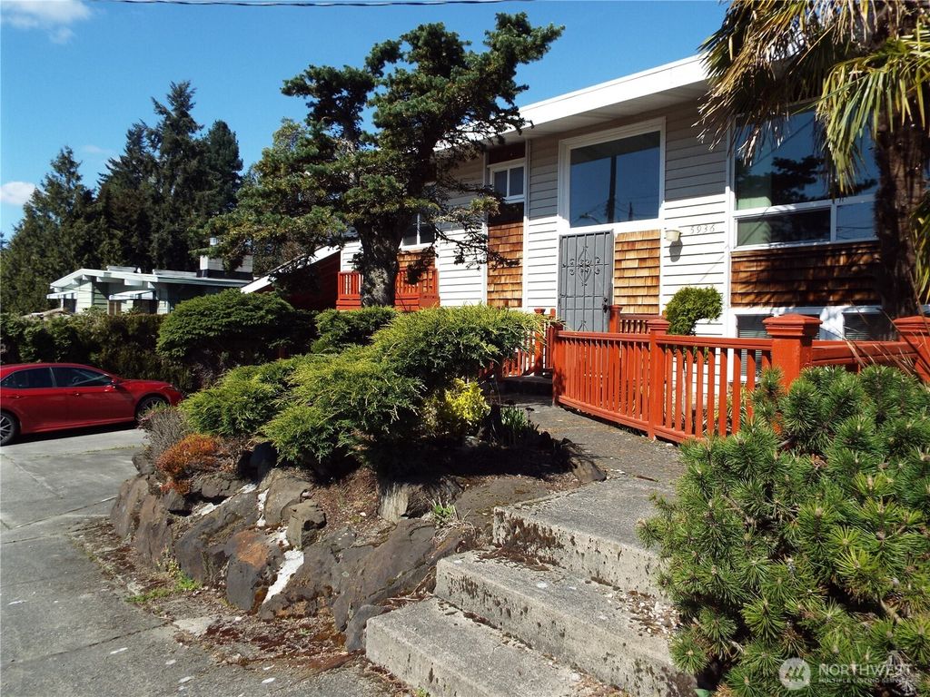 Photo of 5936 S Fountain Street, Seattle, WA 98178 (MLS # 2368203)