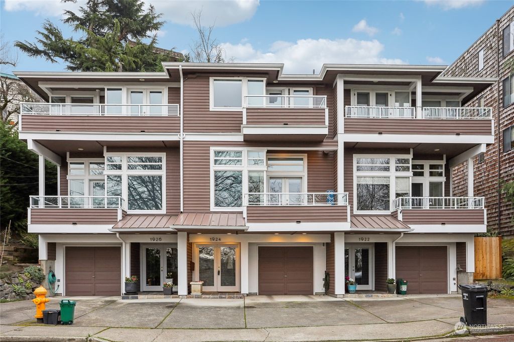 Photo of 1924 12th Avenue W, Seattle, WA 98119 (MLS # 2322541)