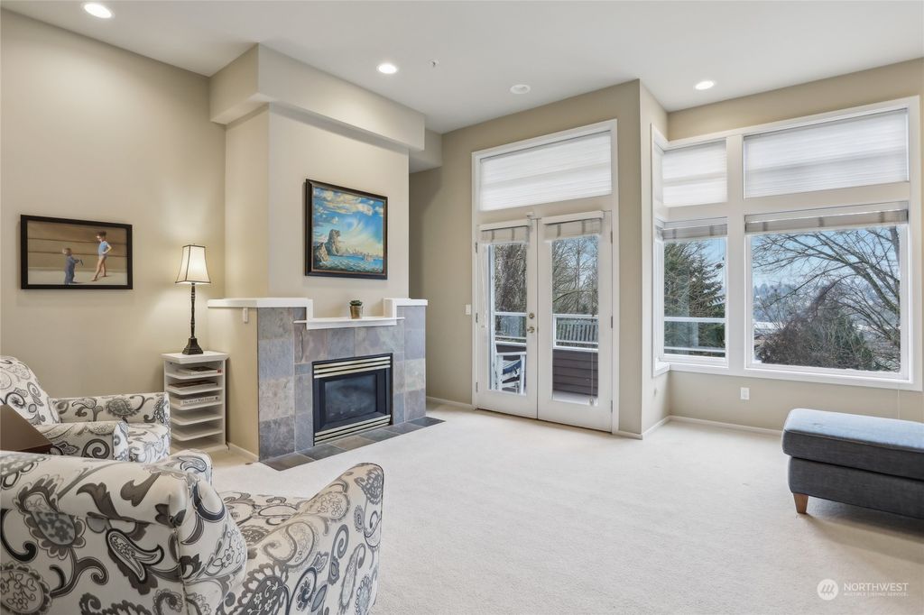 Photo of 1924 12th Avenue W, Seattle, WA 98119 (MLS # 2322541)