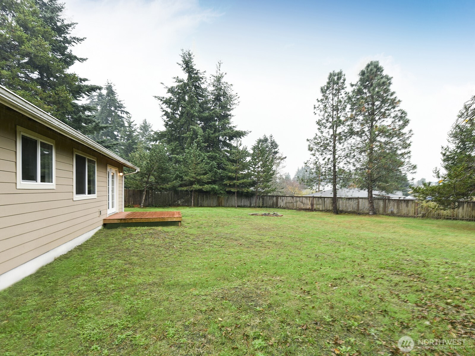 108 Washington Court SE