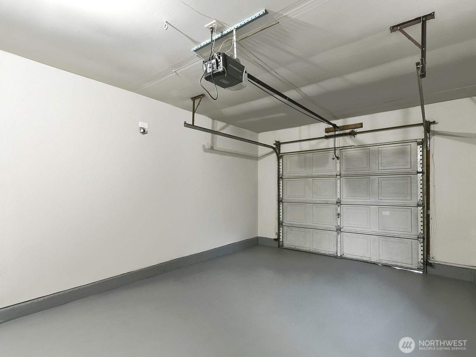 108 Washington Court SE