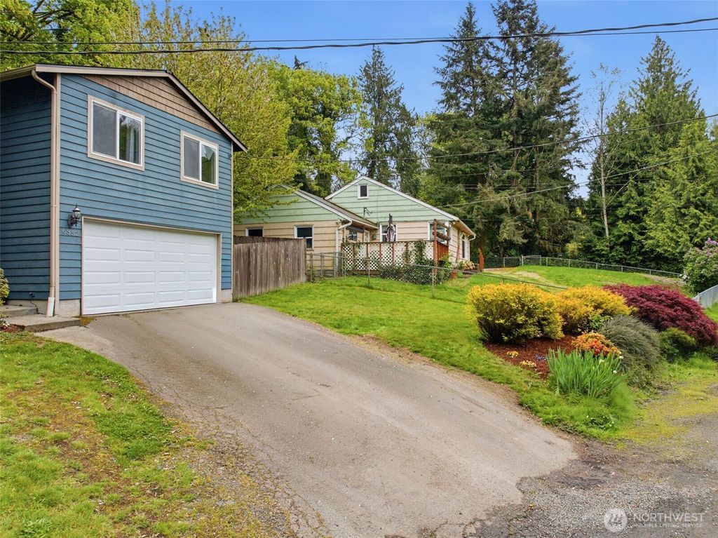 Photo of 6352 24th Avenue SW, Seattle, WA 98106 (MLS # 2501138)