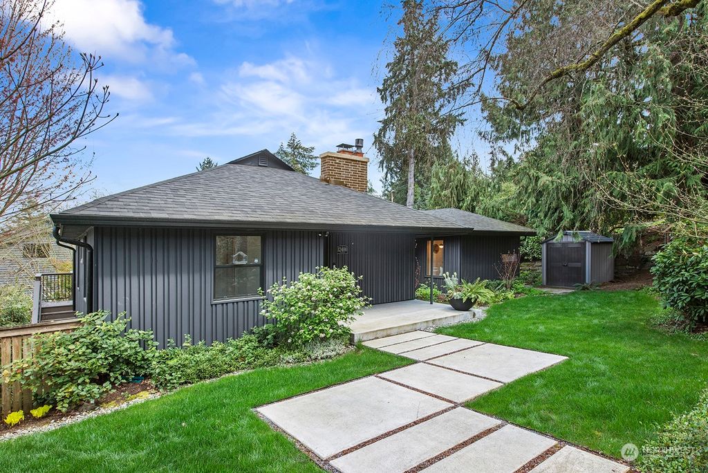 Photo of 12400 42nd Avenue NE, Seattle, WA 98125 (MLS # 2057309)