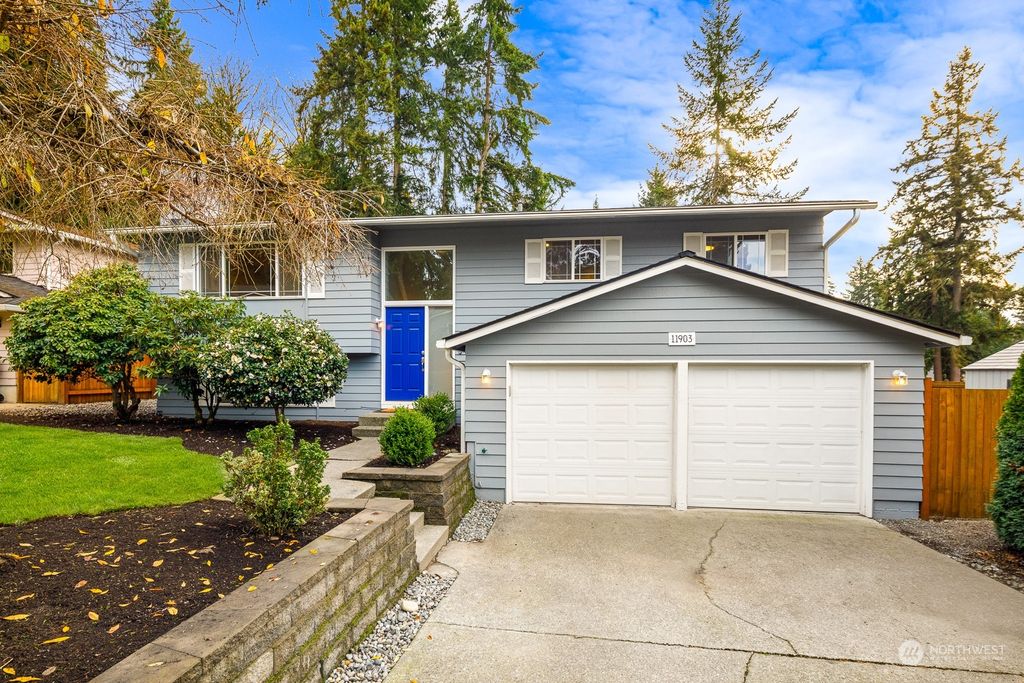 Photo of 11903 NE 151st Place, Kirkland, WA 98034 (MLS # 2180532)