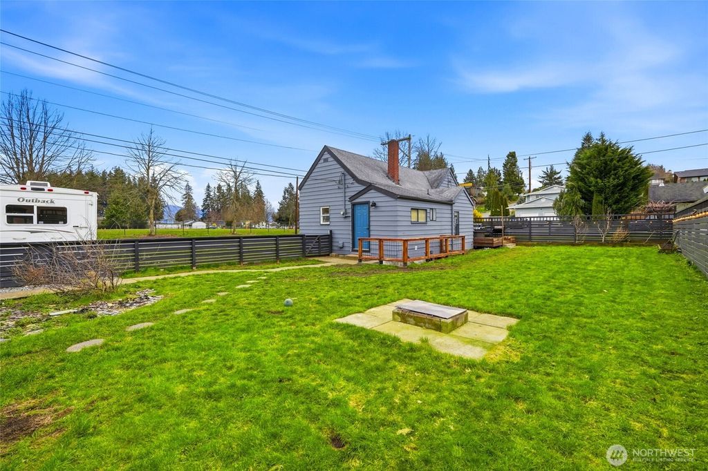 Photo of 238 N Washington Avenue, Arlington, WA 98223 (MLS # 2485698)