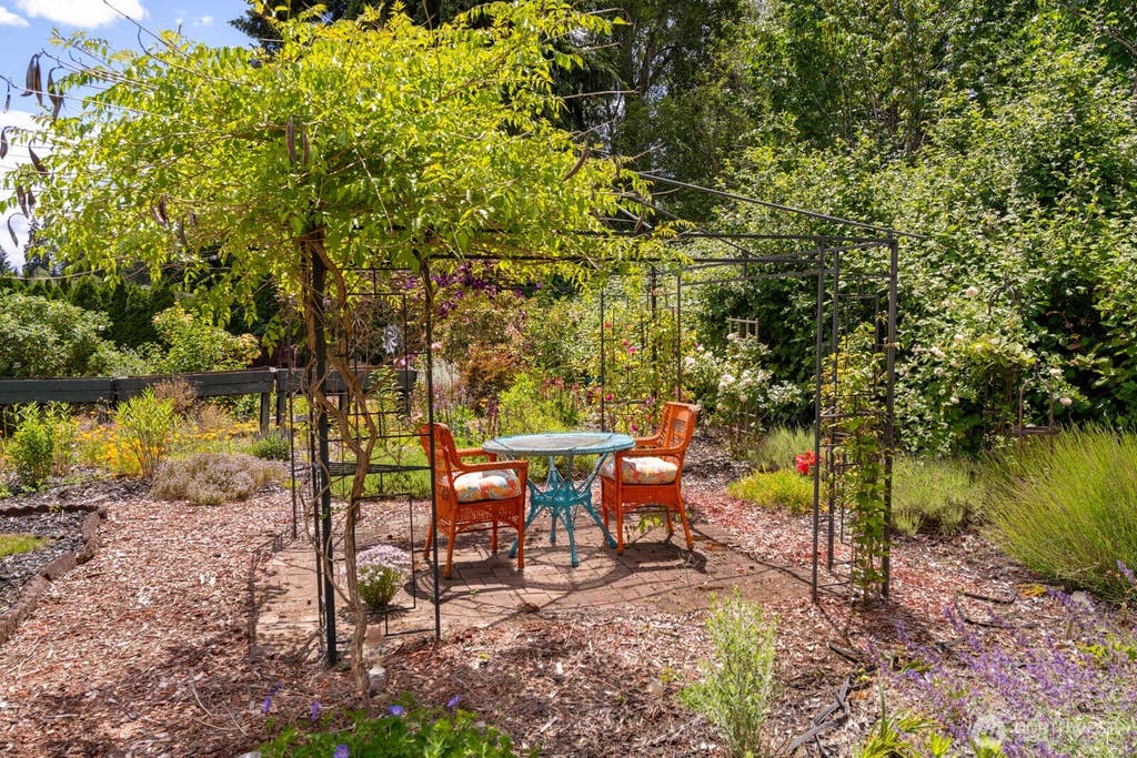 Photo of 1121 244th Street SW #19, Bothell, WA 98021 (MLS # 2562275)