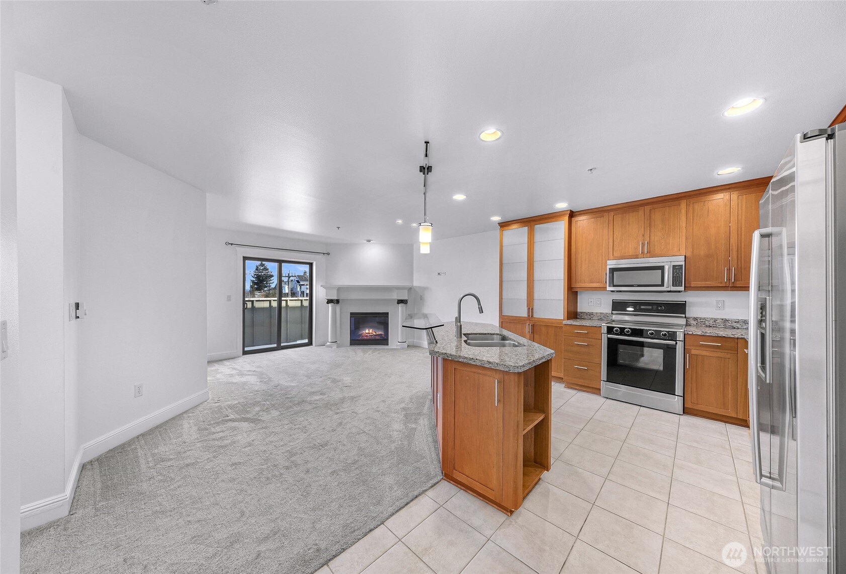 3150 W Government Way 407