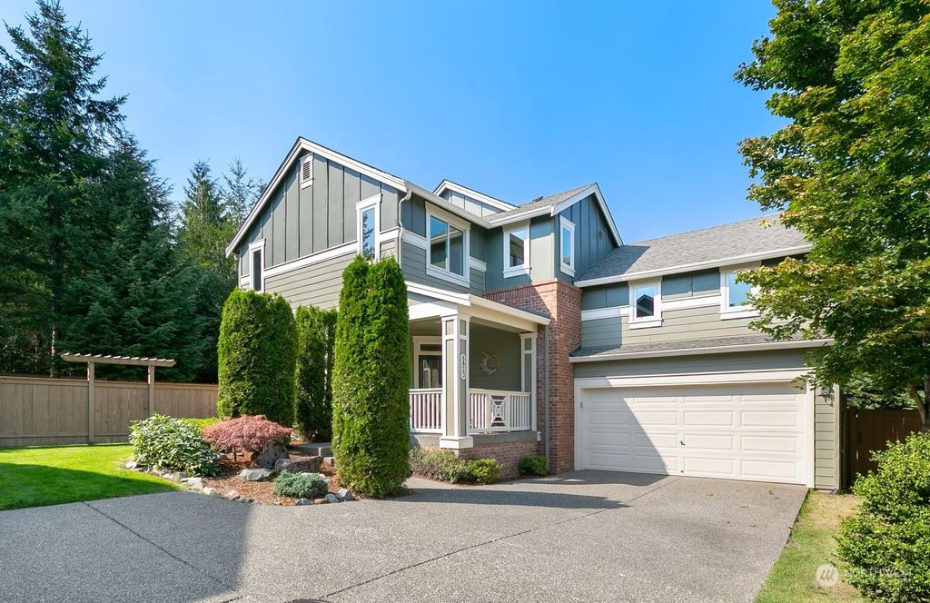 Photo of 6823 Elderberry Avenue SE, Snoqualmie, WA 98065 (MLS # 2286920)