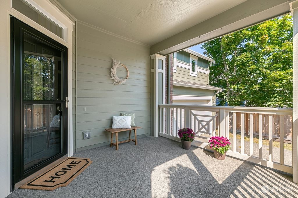 Photo of 6823 Elderberry Avenue SE, Snoqualmie, WA 98065 (MLS # 2286920)
