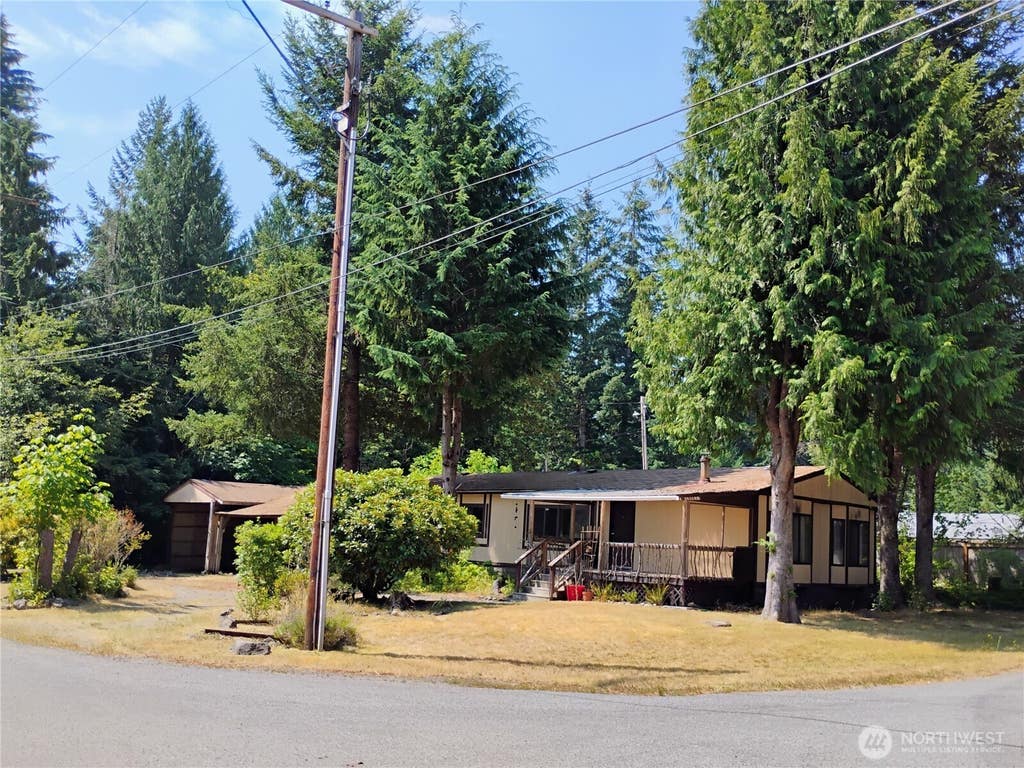 Photo of 100 Heather Place, Packwood, WA 98361 (MLS # 2508852)