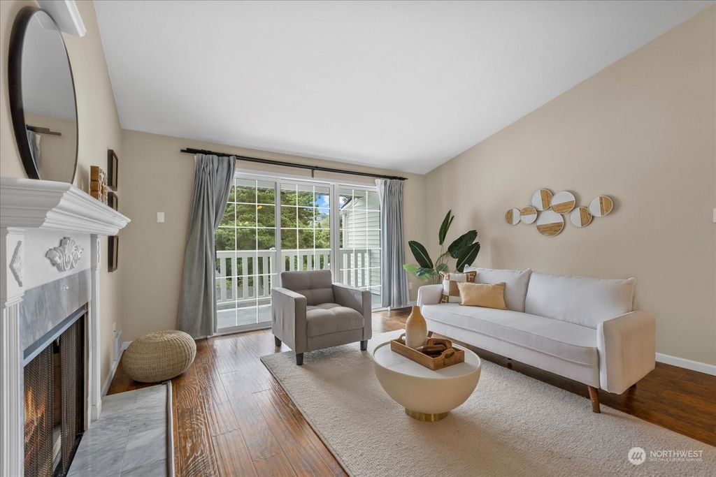 Photo of 12302 SE 41st Lane #23, Bellevue, WA 98006 (MLS # 2272053)