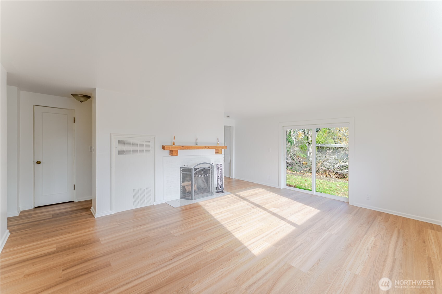 6416 NE 181st Street