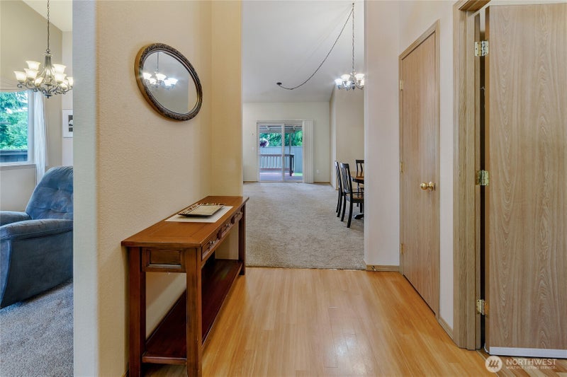 1224 130th Street E