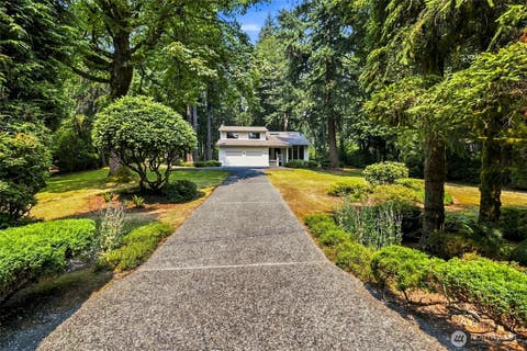 Photo of 26340 SE 158 Street, Issaquah, WA 98027 (MLS # 2564817)
