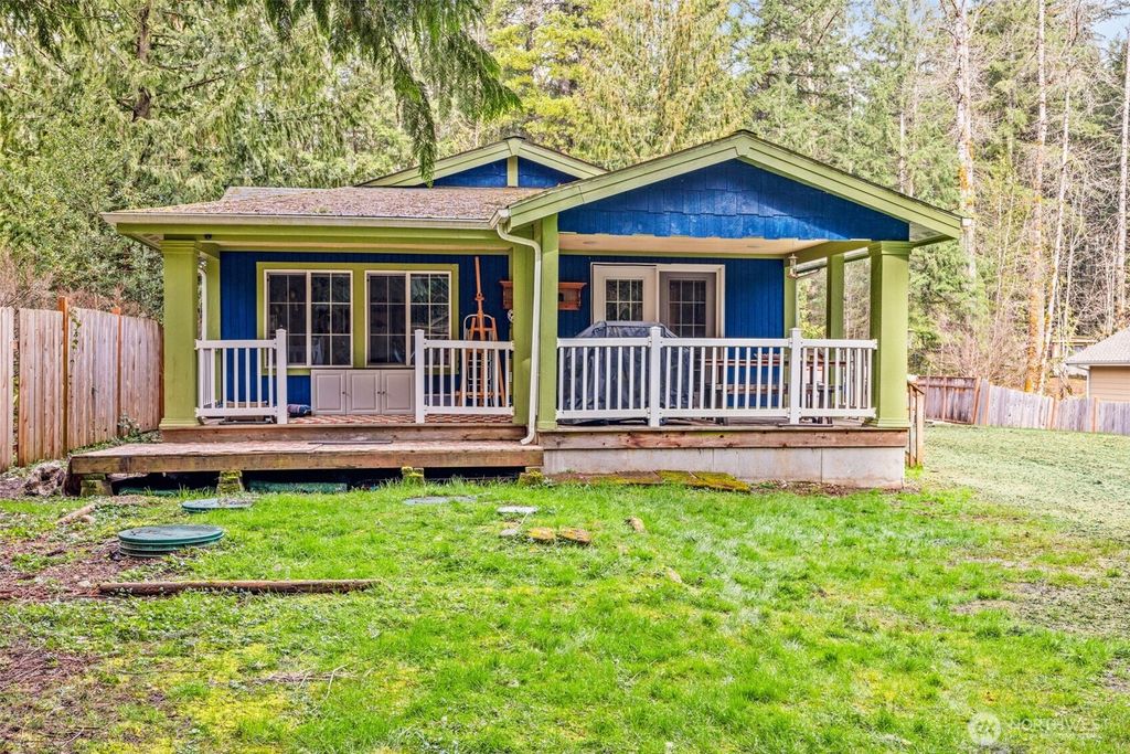 Photo of 10412 229th Street SE, Woodinville, WA 98077 (MLS # 2349210)