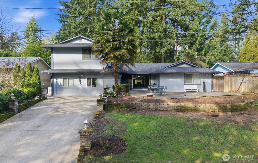 Photo of Bellevue, WA 98008 (MLS # 2482928)