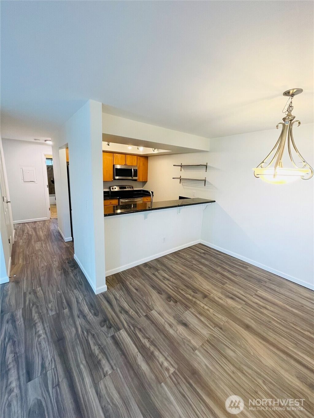 Photo of 14006 SE 6th St #10, Bellevue, WA 98007 (MLS # 2412501)