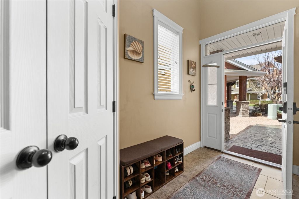 Photo of 24 Sandalia Court, Oroville, WA 98844 (MLS # 2511037)