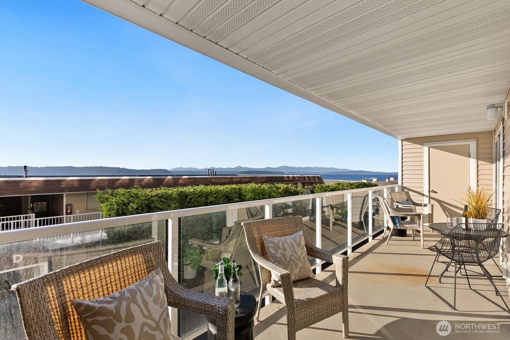 Photo of 10203 47th Avenue SW #C5, Seattle, WA 98146 (MLS # 2489227)