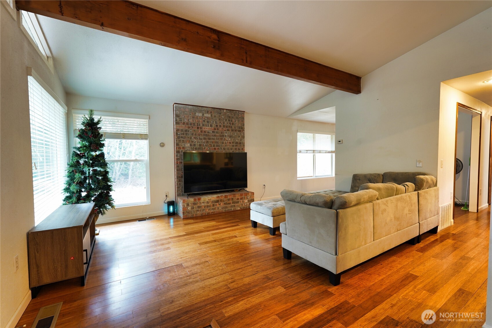 11109 144TH Street E