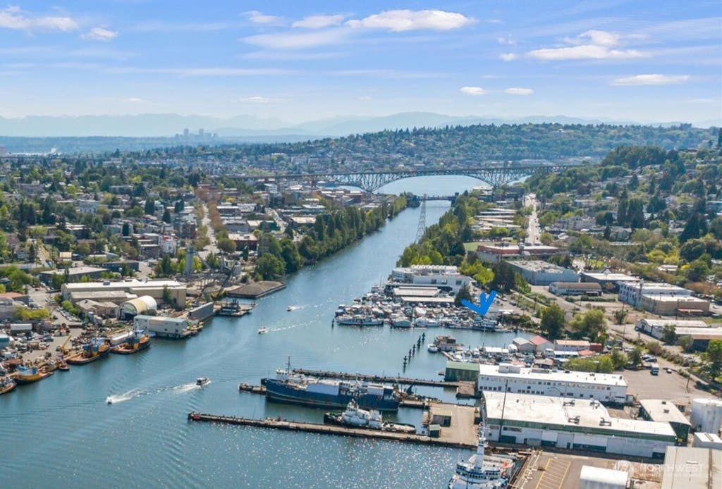 Photo of 624 W Ewing Street, Seattle, WA 98119 (MLS # 2566461)