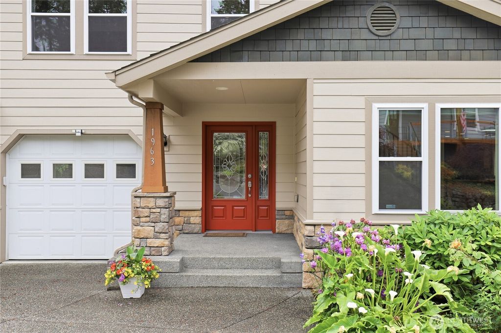 Photo of 1963 NW Rampart Ridge Court, Bremerton, WA 98311 (MLS # 2535610)