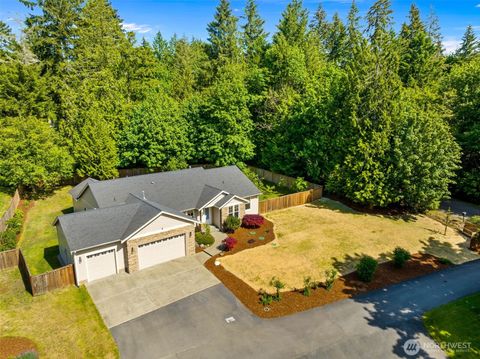 4046 Rainwood Court NW Olympia WA 98502