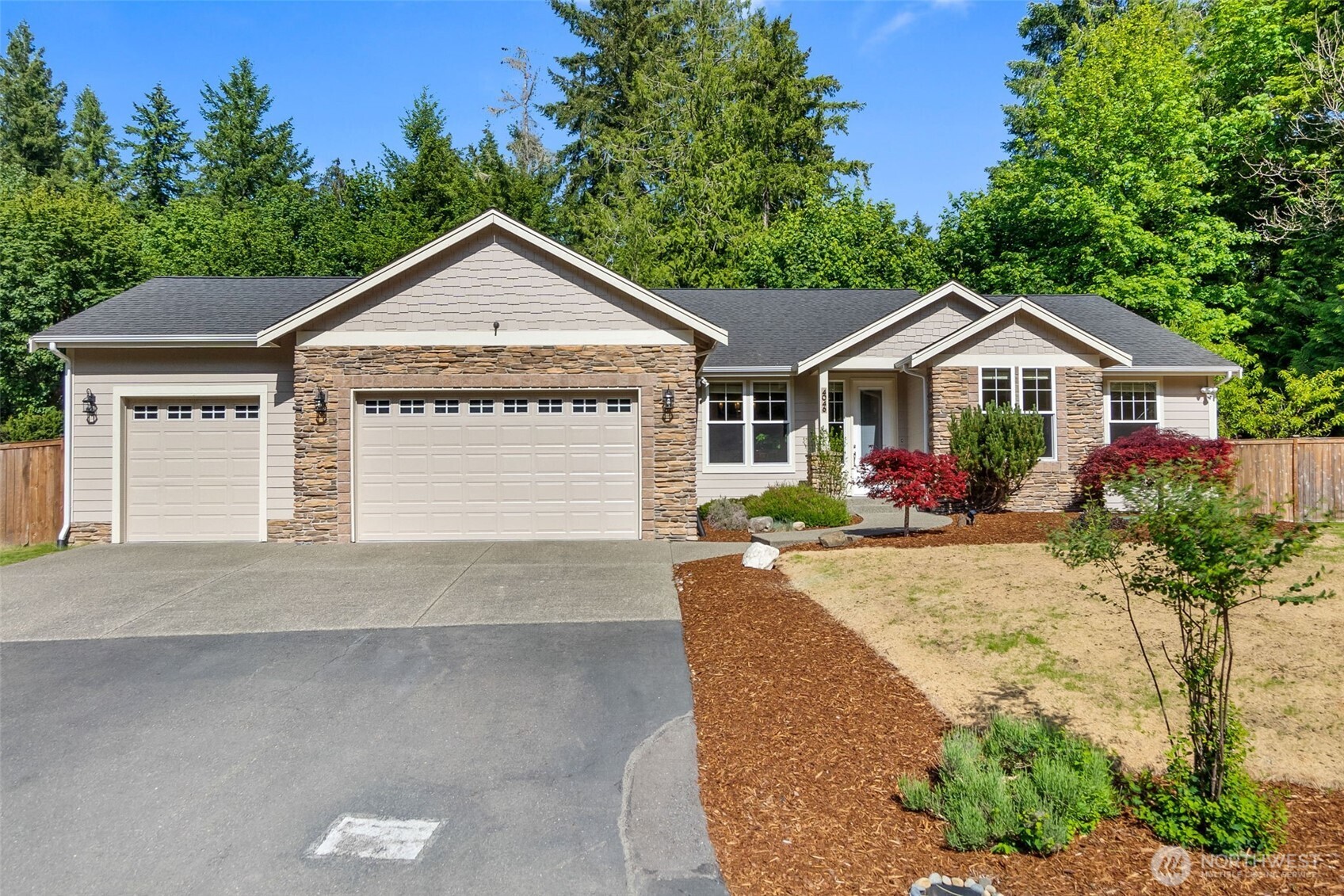 4046 Rainwood Court NW