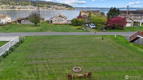 Photo of 3697 Driftwood Drive, Clinton, WA 98236 (MLS # 2512086)