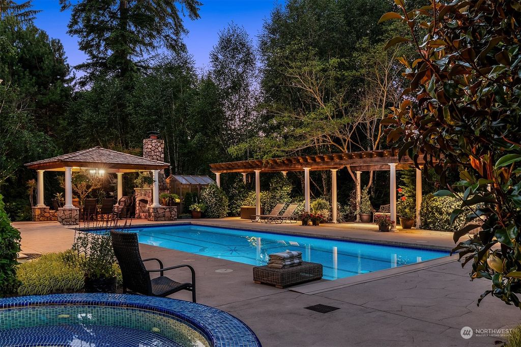 Photo of 23922 W Woodway Lane, Woodway, WA 98020 (MLS # 2265406)
