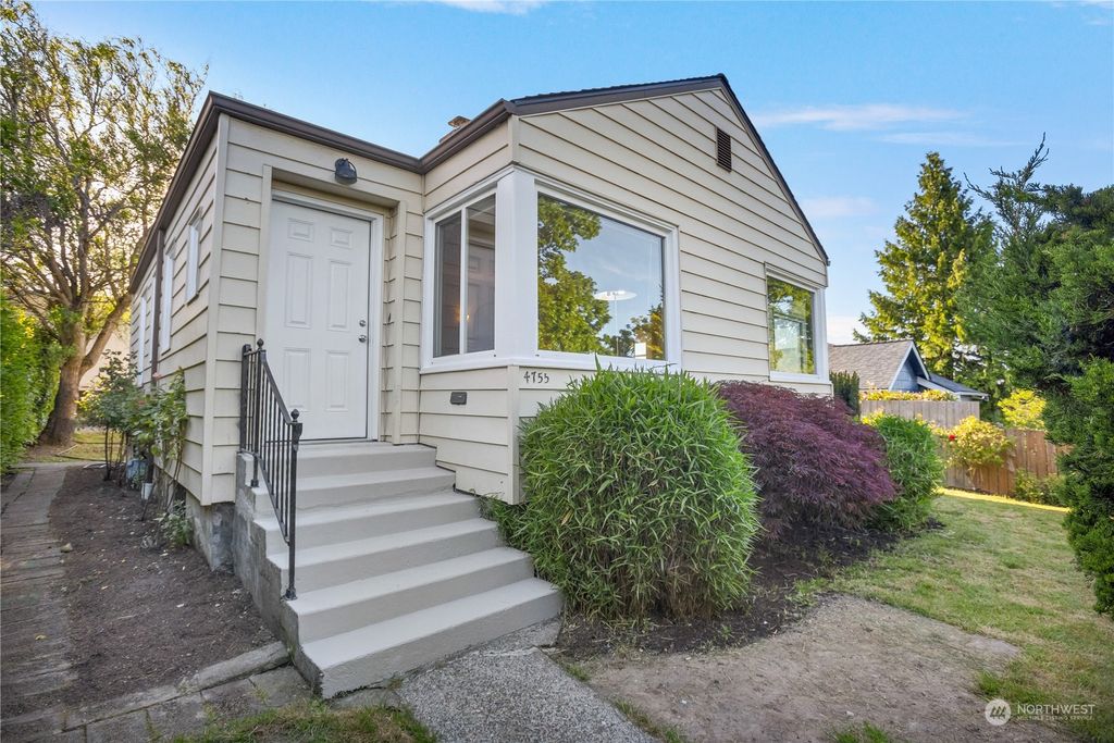 Photo of 4755 35th Avenue SW, Seattle, WA 98126 (MLS # 2257857)