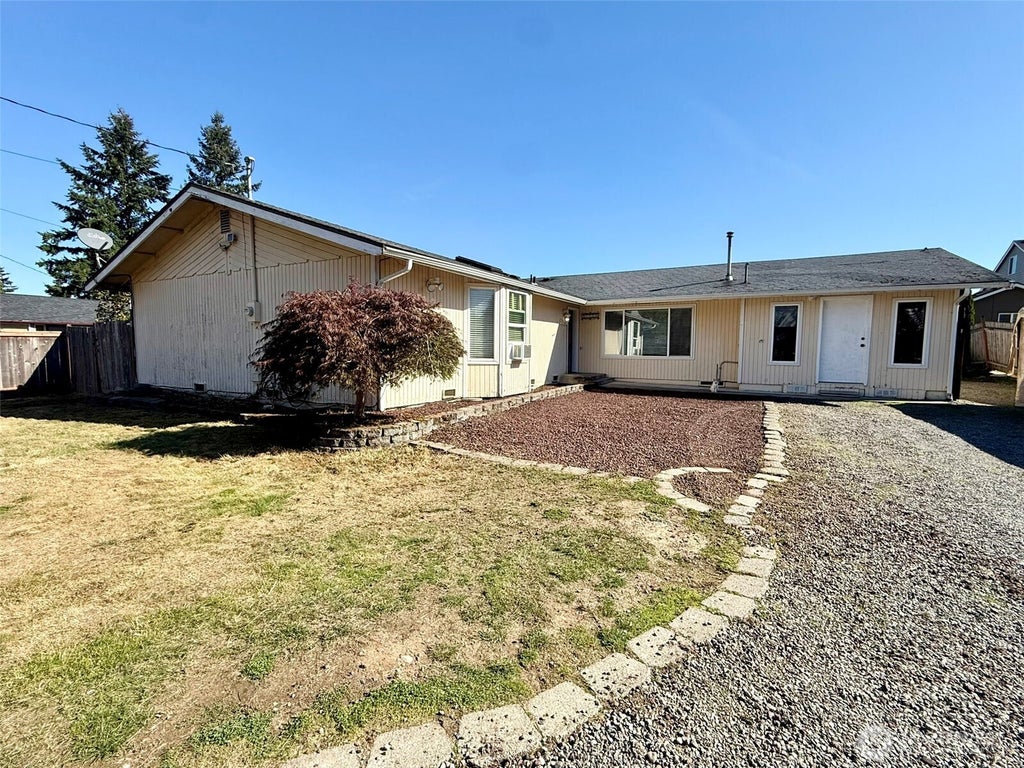 Photo of 27120 121st Place SE, Kent, WA 98030 (MLS # 2584484)