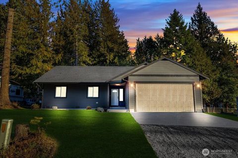 Photo of 61 E Panorama Drive, Shelton, WA 98584 (MLS # 2447107)