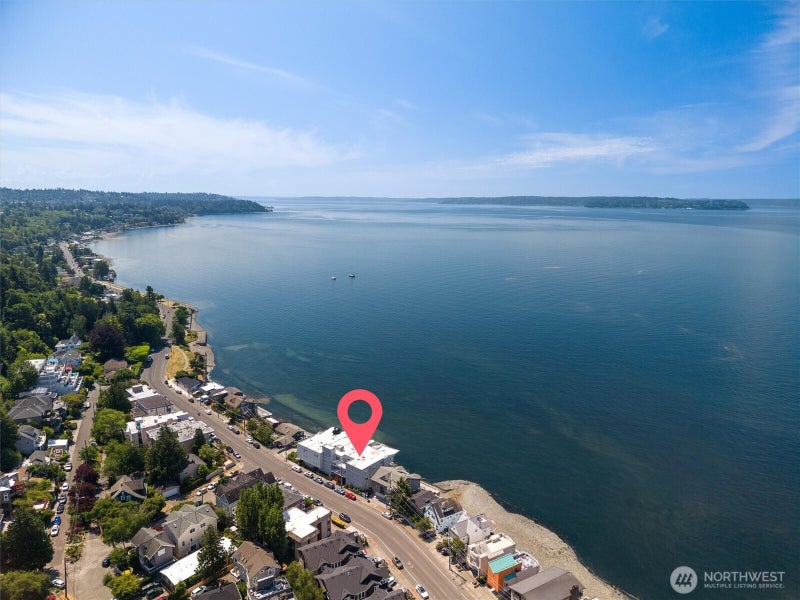 4163 Beach Drive SW 102