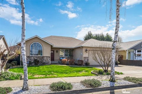 Photo of 2500 Redwood Avenue, Longview, WA 98632 (MLS # 2491138)