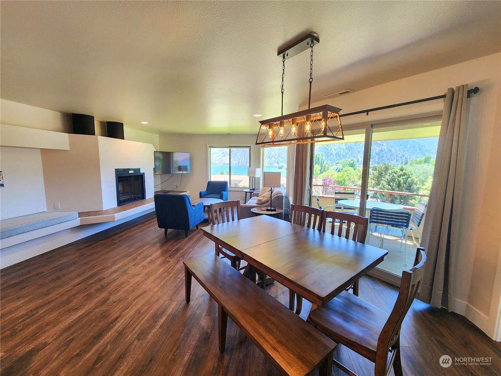 listing image 9362647166933072871