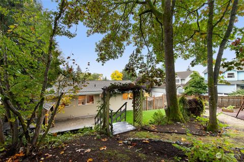 A home in Lake Forest Park