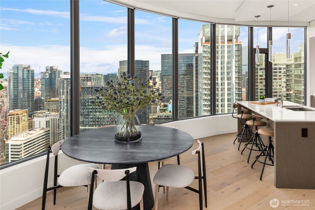 Photo of 2510 6th Avenue #3802, Seattle, WA 98121 (MLS # 2544543)