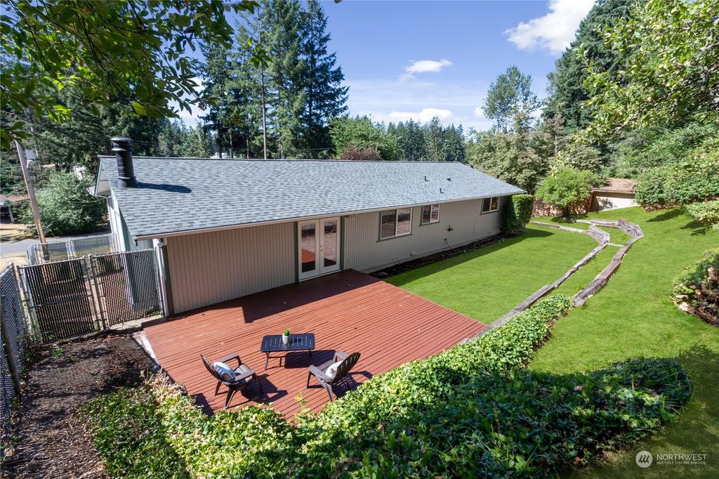 Photo of 16952 SE 145th Street, Renton, WA 98059 (MLS # 2037919)