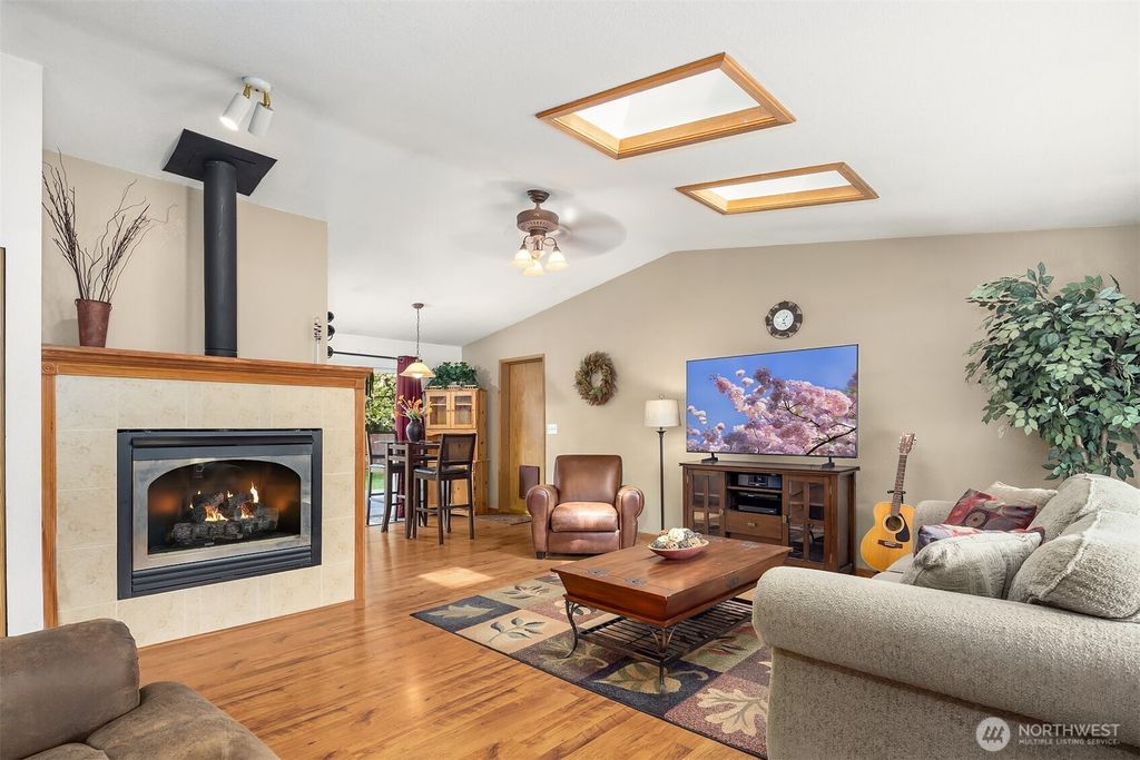 Photo of 26818 NE Miller Street, Duvall, WA 98019 (MLS # 2510147)