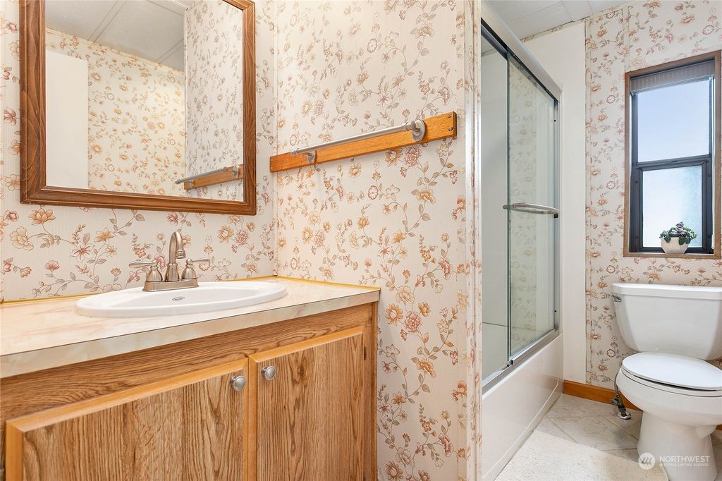 listing image 9367708958450332838