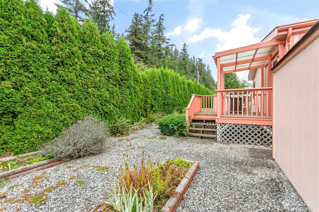 listing image 9364980817729531336