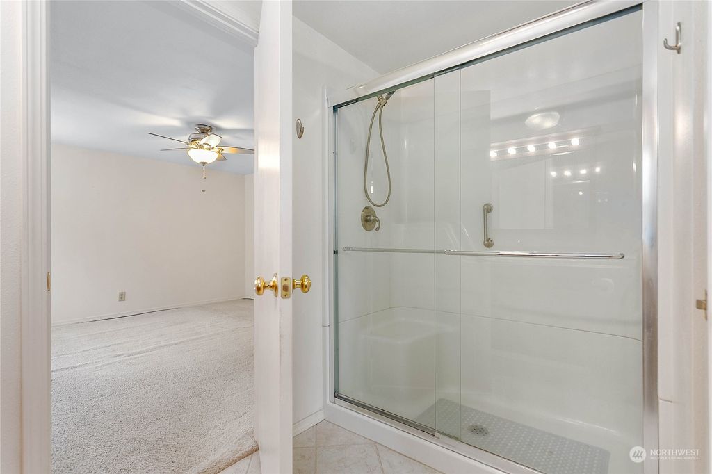 listing image 9361898920629548081